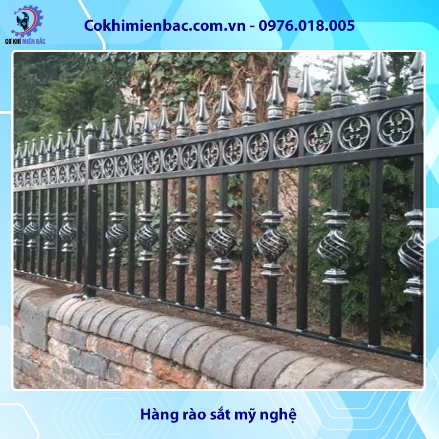 Làm hàng rào sắt phù hợp với mọi thiết kế ngôi nhà
