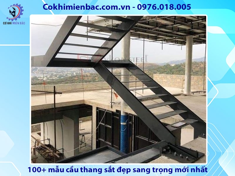 100+ mẫu cầu thang sắt đẹp sang trọng mới nhất năm 2024