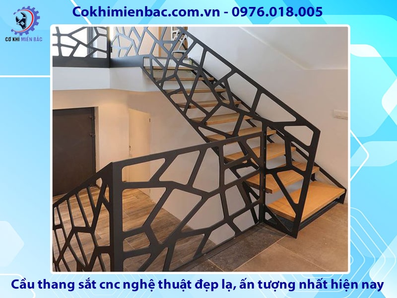 Cầu thang sắt cnc nghệ thuật đẹp lạ, ấn tượng nhất hiện nay