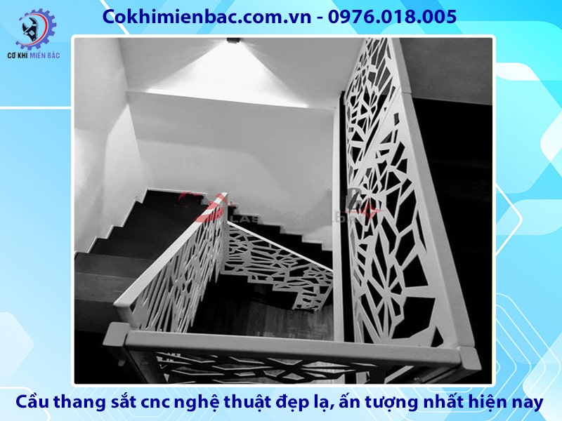 Cầu thang sắt cnc nghệ thuật đẹp lạ, ấn tượng nhất hiện nay