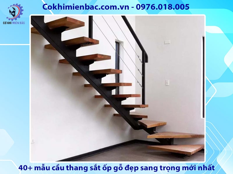 40+ mẫu cầu thang sắt ốp gỗ đẹp sang trọng mới nhất năm 2024