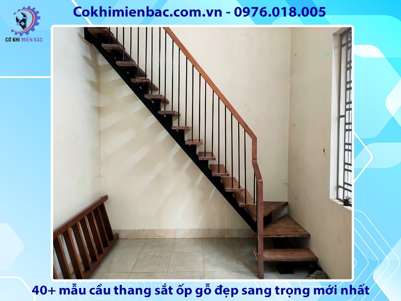 40+ mẫu cầu thang sắt ốp gỗ đẹp sang trọng mới nhất năm 2024