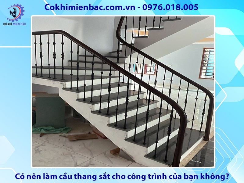 Có nên làm cầu thang sắt cho công trình của bạn không?