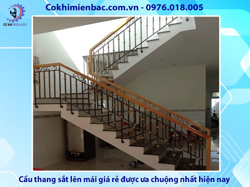 Cầu thang sắt lên mái giá rẻ được ưa chuộng nhất hiện nay