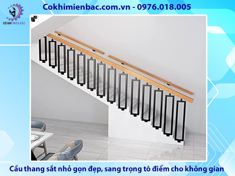 Cầu thang sắt nhỏ gọn đẹp, sang trọng tô điểm cho không gian