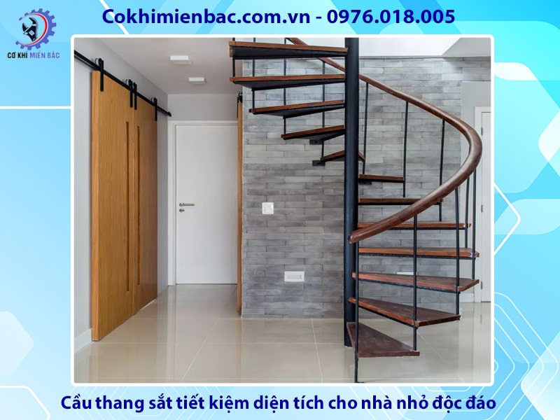 Cầu thang sắt tiết kiệm diện tích cho nhà nhỏ độc đáo