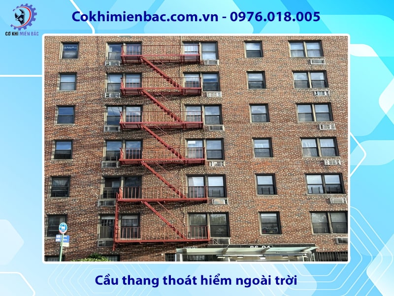 Cầu thang thoát hiểm ngoài trời