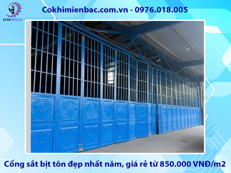 Cổng sắt bịt tôn đẹp nhất năm, giá rẻ từ 850.000 VNĐ/m2