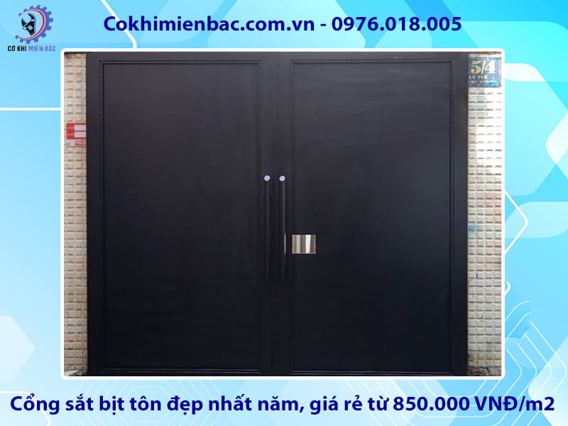 Cổng sắt bịt tôn đẹp nhất năm, giá rẻ từ 850.000 VNĐ/m2